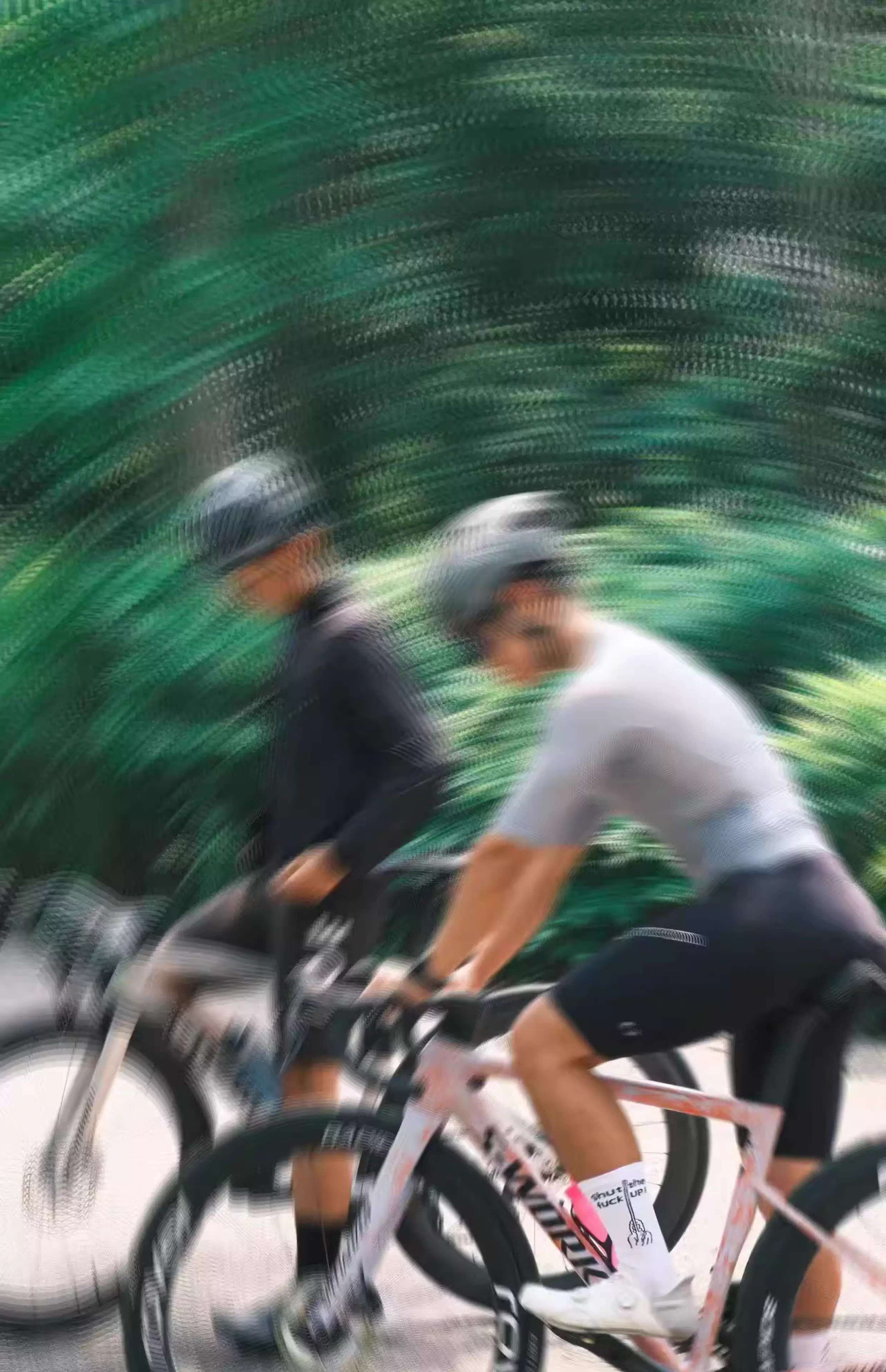 IPASOUAO动态模糊背景